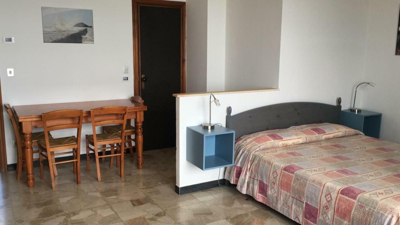 Residence Sole Albenga Esterno foto