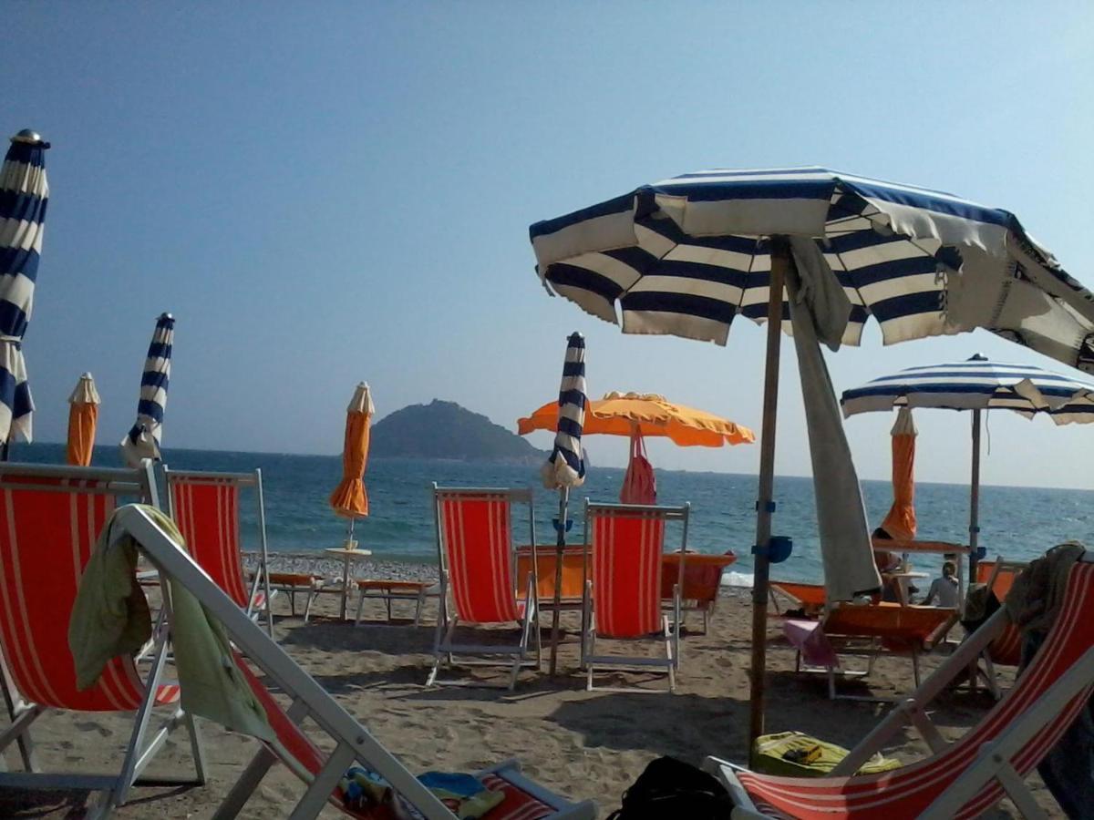 Residence Sole Albenga Esterno foto