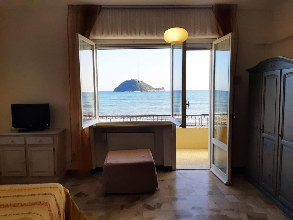 Residence Sole Albenga Esterno foto